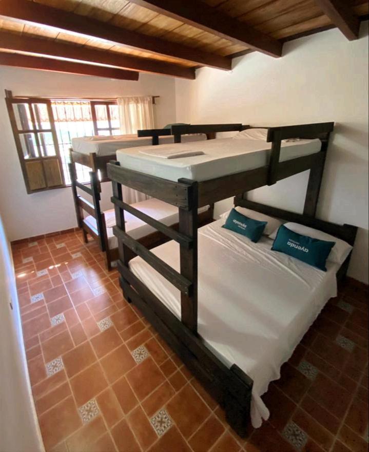 Pensión Kayena